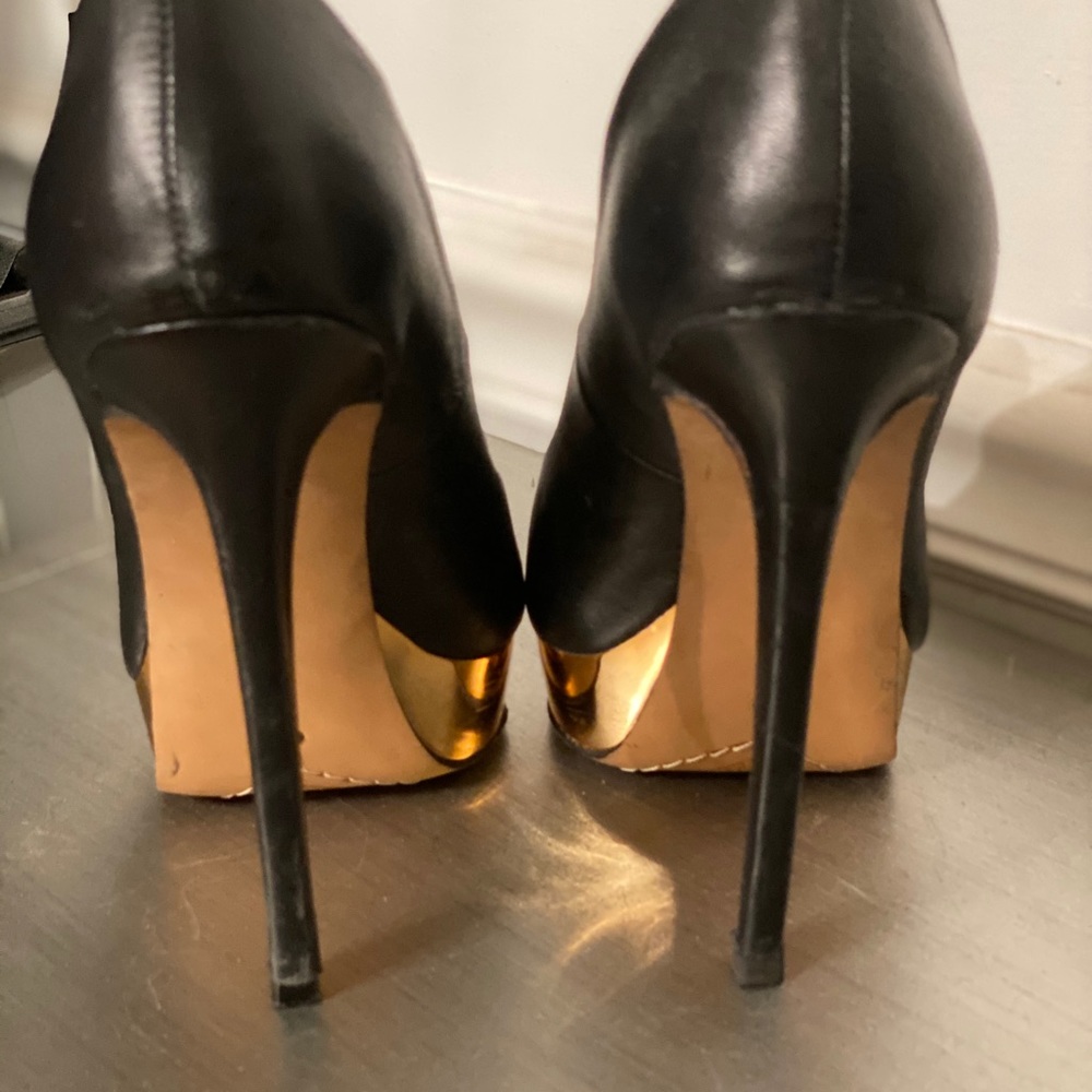 Ziginy Project Platform Pump - image 4